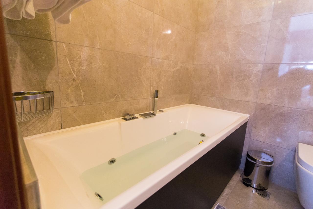 Abi Luxury Villas 모노덴드리 객실 사진